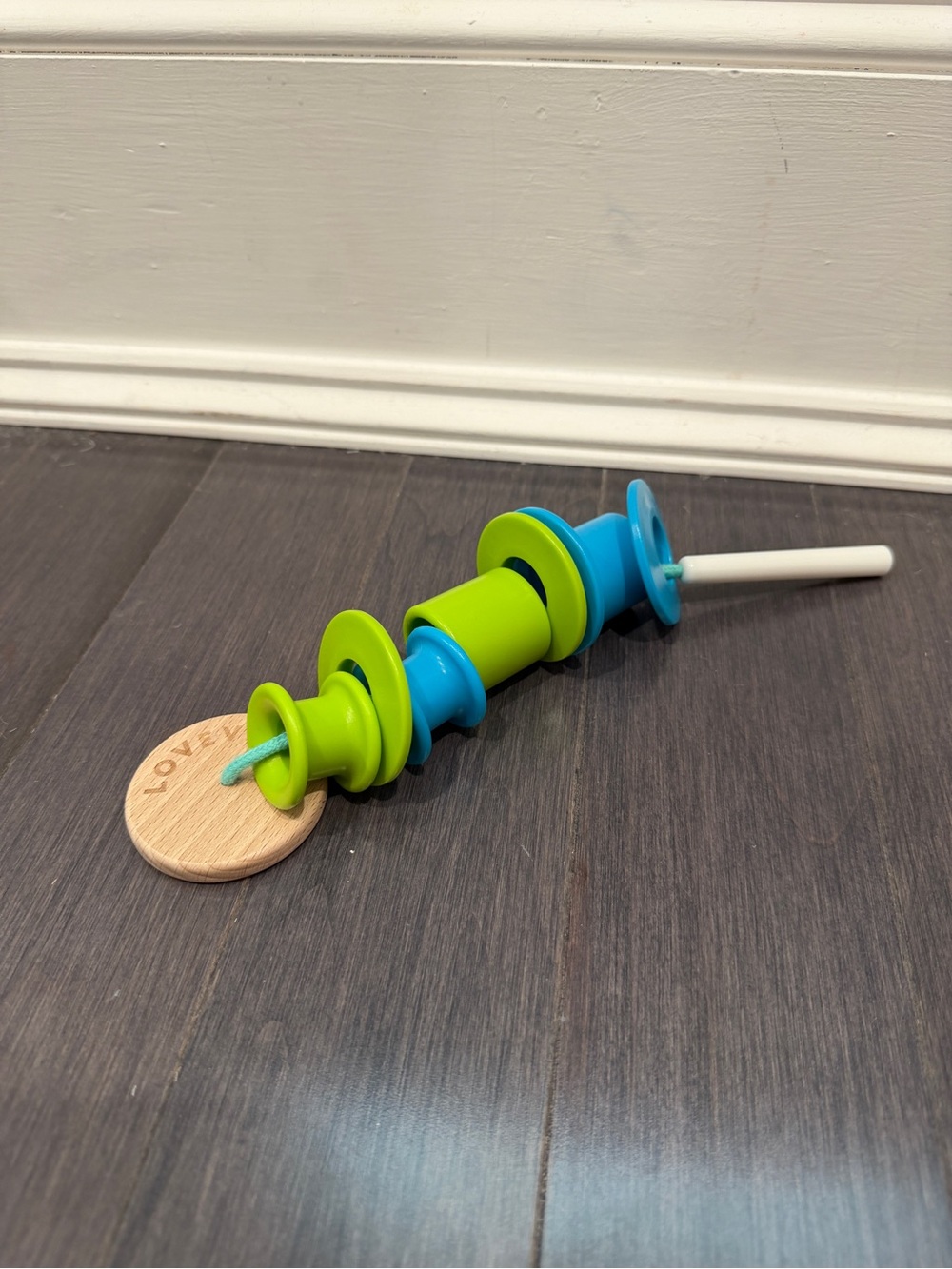 Lovevery Multicolor Blue & Green Stacking Lacing Bead Fine Motor Toy Kids Toddle
